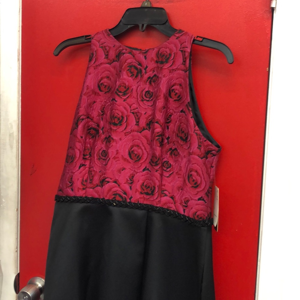 Black and fushia evening Dress